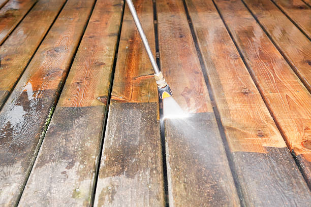 Best Commercial Pressure Washing  in Mathews, VA